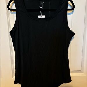 Black Sleeveless Tank Top